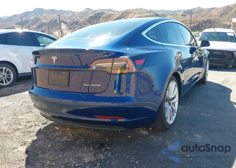 2019 Tesla Model 3 Long Range/Performance z USA, uszkodzony, nr VIN 5YJ3E1EB7KF365598